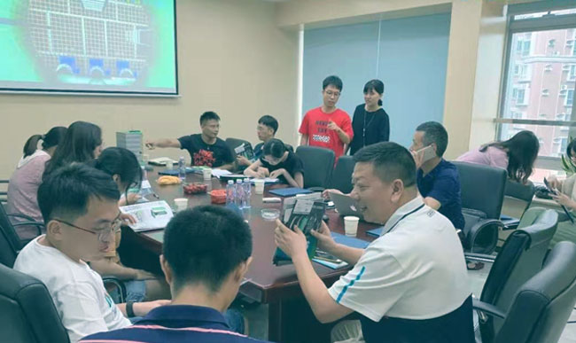 “推進(jìn)智慧水務(wù)技術(shù)，建設(shè)綠色生態(tài)道路”交流會(huì)如期舉行